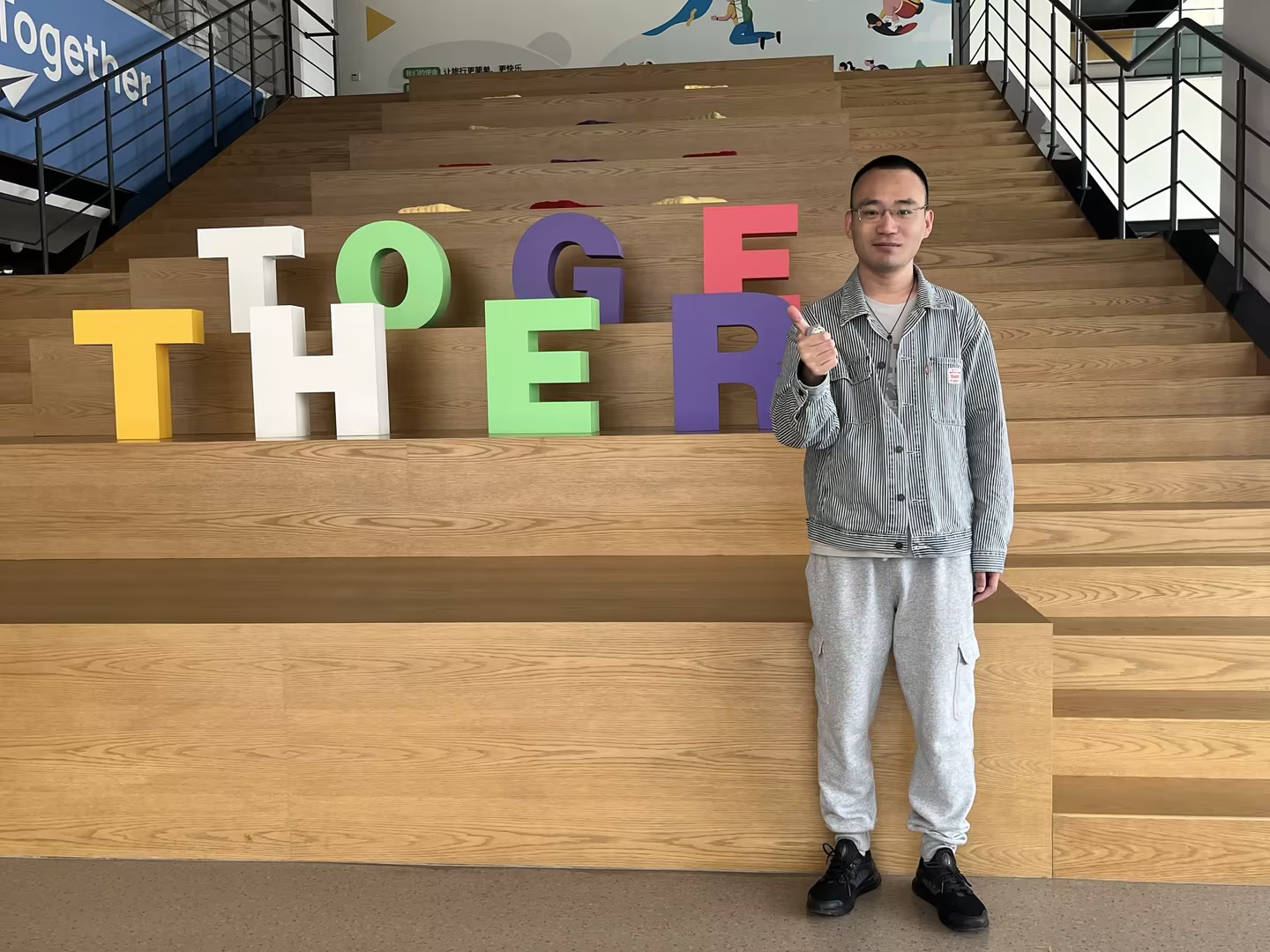 9b76026c-8808-435a-94f6-3e7280d31a06